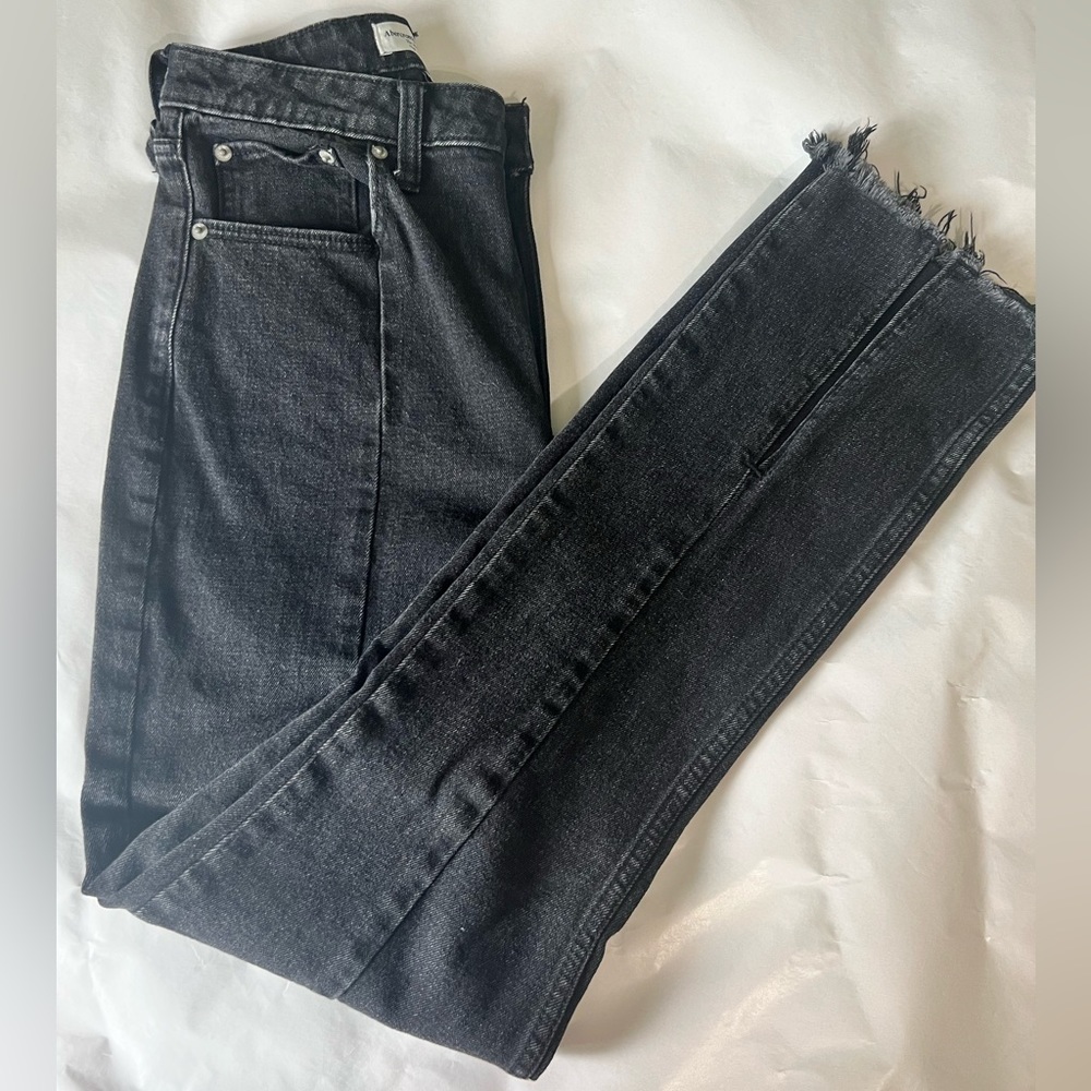 Abercrombie Curve Love High Rise Skinny Jean